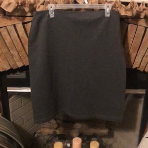 Gray skirt (size large)